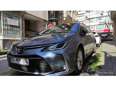 Sahibinden Toyota Corolla 1.8 Hybrid Dream 2021 Model