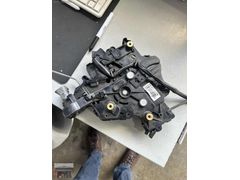 7E0843654 VW TRANSPORTER SAĞ SÜRGÜLÜ KAPI KİLİDİ SÖKME HATASİZ