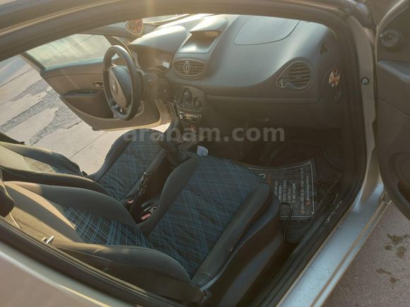 DEĞİSENSIZ Sahibinden Renault Clio 1.2 Authentique 2008 Model