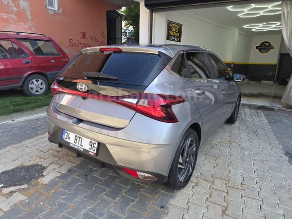 2022  Hyundai i20 1.4 MPI Stylel