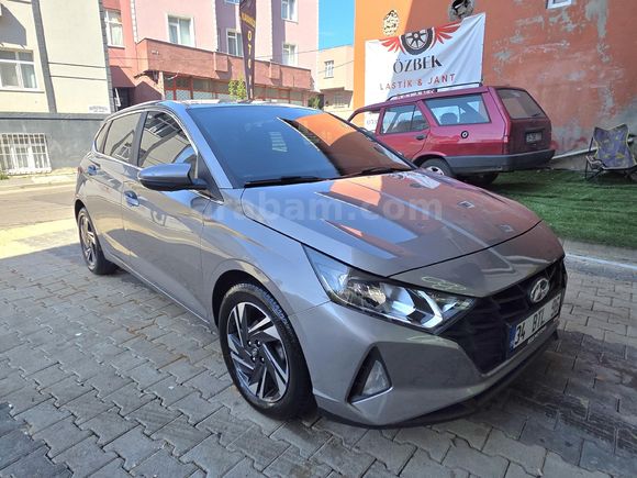 2022  Hyundai i20 1.4 MPI Stylel