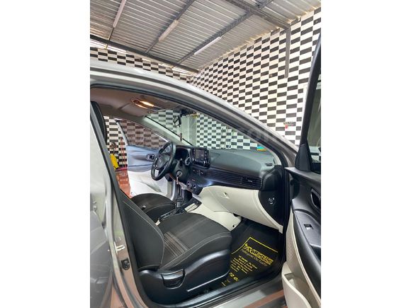 2022  Hyundai i20 1.4 MPI Stylel