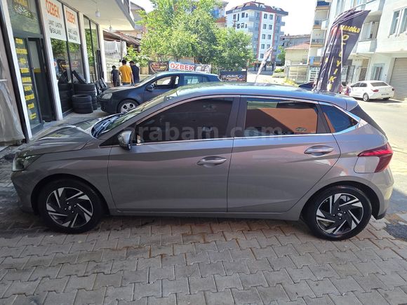 2022  Hyundai i20 1.4 MPI Stylel