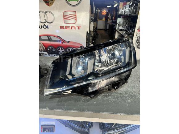VW TRANSPORTER T8 SAĞ SOL FAR ORJİNAL CİKMA TEMİZ
