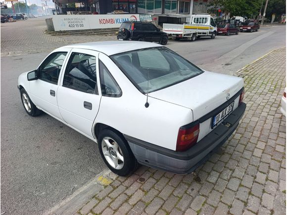 TEMİZ VECTRA 1.8 GL..