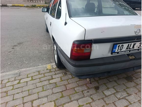 TEMİZ VECTRA 1.8 GL..