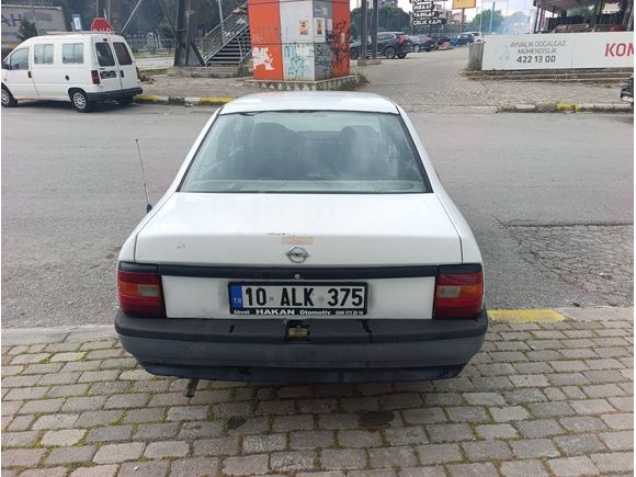 TEMİZ VECTRA 1.8 GL..