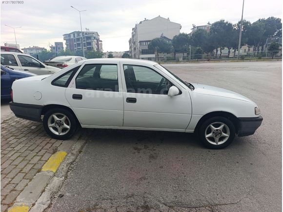 TEMİZ VECTRA 1.8 GL..