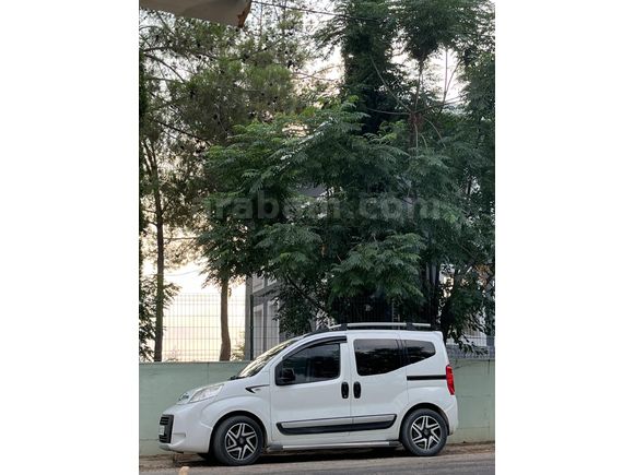 Sahibinden Fiat Fiorino Combi 1.3 Multijet Premio 2015 Model