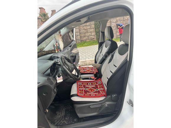 Sahibinden Ford Tourneo Courier 1.6 TDCi Titanium Plus 2017 Model 