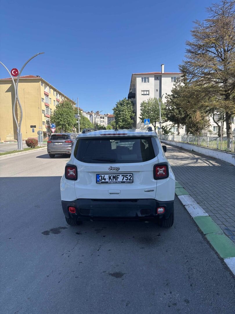 Sahibinden Jeep Renegade 1.3 T Longitude 2020 Model 3