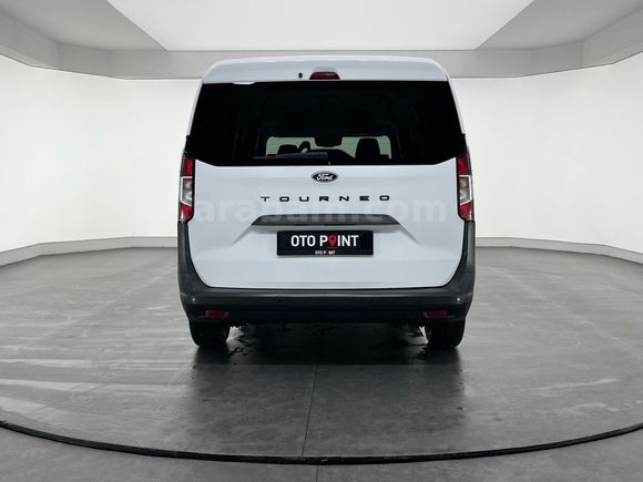 otomobil Ford Tourneo Courier Kombi 1.5 EcoBlue Deluxe