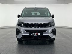 otomobil Peugeot Rifter Combi 1.5 BlueHDI Allure EAT8