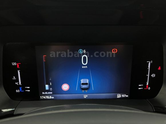 otomobil Ford Tourneo Courier Kombi 1.5 EcoBlue Deluxe