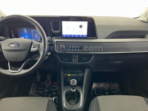 otomobil Ford Tourneo Courier Kombi 1.5 EcoBlue Deluxe