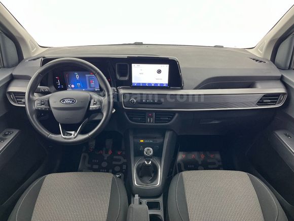otomobil Ford Tourneo Courier Kombi 1.5 EcoBlue Deluxe