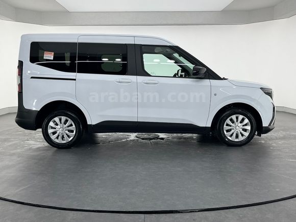 otomobil Ford Tourneo Courier Kombi 1.5 EcoBlue Deluxe
