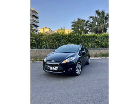 Memurdan Ford Fiesta 1.4 Titanium
