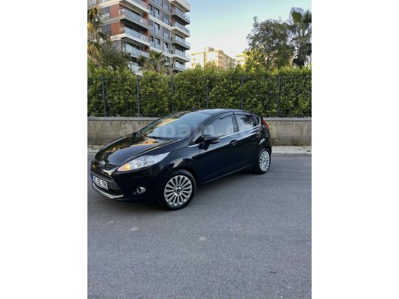 Memurdan Ford Fiesta 1.4 Titanium