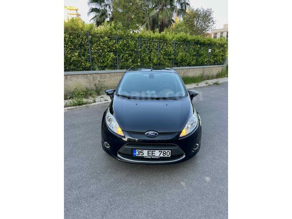 Memurdan Ford Fiesta 1.4 Titanium