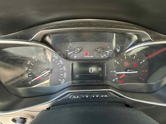 Sahibinden Citroen C3 Shine CAM TAVAN 2019 Model  Düşük KM