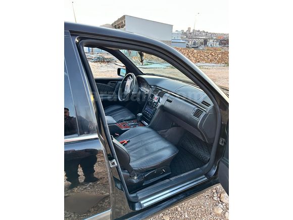 Galeriden Mercedes - Benz E 200 1996 Model Gaziantep
