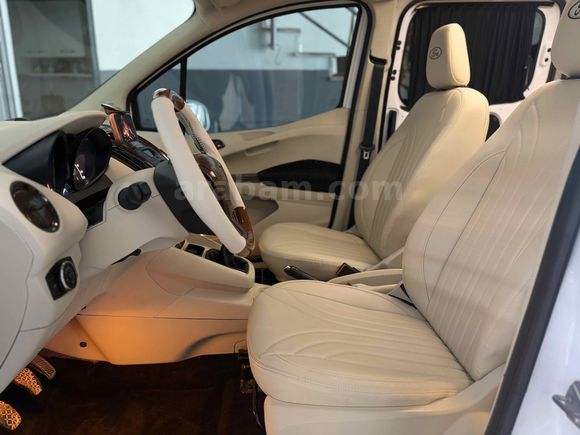 Galeriden Ford Transit Courier 1.5 TDCi Deluxe 2022 Model Afyonkarahisar