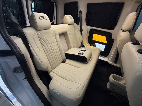 Galeriden Ford Transit Courier 1.5 TDCi Deluxe 2022 Model Afyonkarahisar
