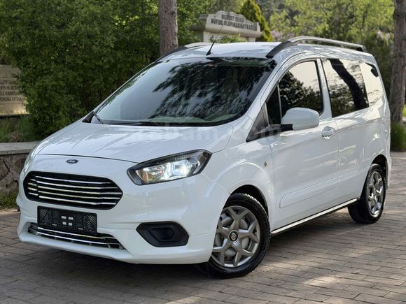 Galeriden Ford Transit Courier 1.5 TDCi Deluxe 2022 Model Afyonkarahisar