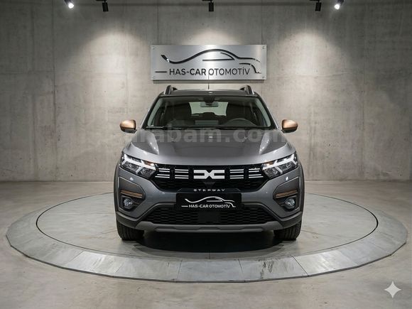 2025 SUNROOF'LU BOYASIZ SANDERO STEPWAY EXTREME OTOMATİK HATASIZ
