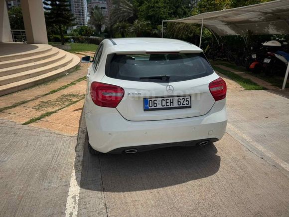 Sahibinden Mercedes - Benz A 180 BlueEFFICIENCY Style 2013 Model 