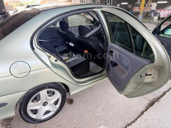 Sahibinden Renault Megane 1.6 RTE 2000 Model