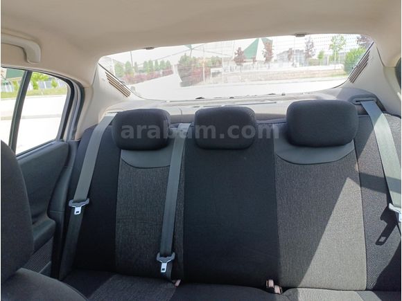 Sahibinden Satılık Temiz Renault Megane 1.5 dCi Dynamique 2005 Model