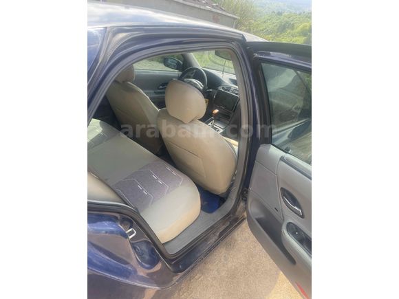 Sahibinden Renault Laguna 2.0 Privilege 2003 Model 