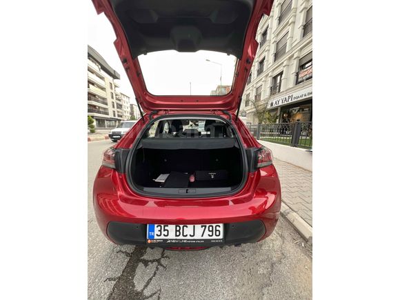 Sahibinden Peugeot 208 1.2 PureTech Active 2021 Model 