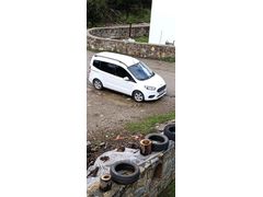 Sahibinden Ford Tourneo Courier 1.5 TDCi Black Line 2020 Model  77.000 km Beyaz