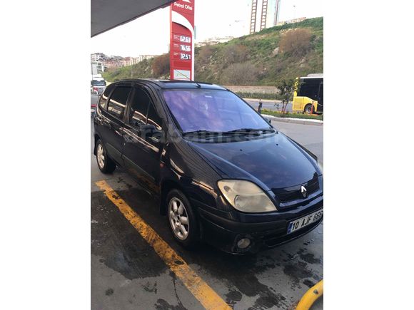 Sahibinden Renault Scenic 1.6 RXE 2001 Model 