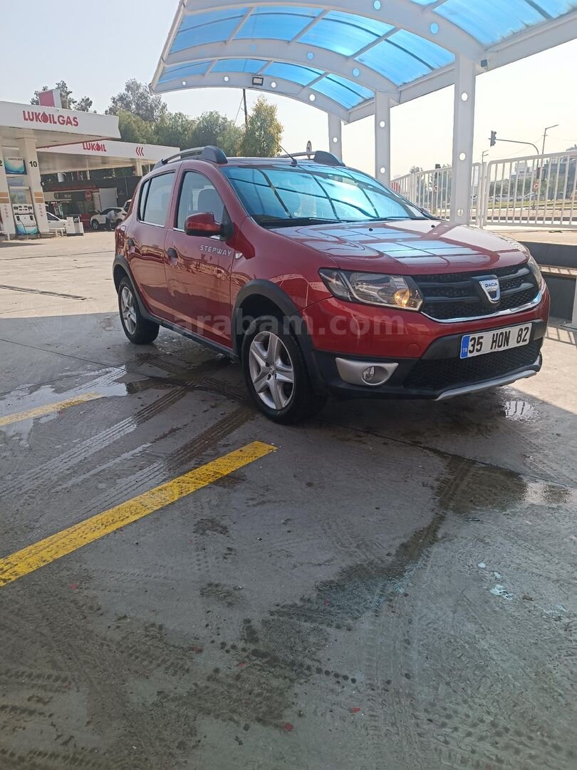 Sahibinden Dacia Sandero 1.5 dCi Stepway 2014 Model İzmir 119.800 km Kırmızı 6