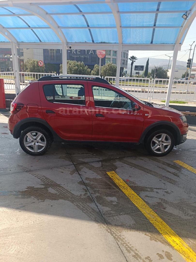 Sahibinden Dacia Sandero 1.5 dCi Stepway 2014 Model İzmir 119.800 km Kırmızı 3