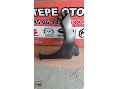 mazda 2 çamurluk
