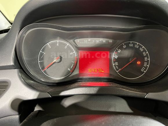 otomobil Opel Corsa 1.2 Essentia