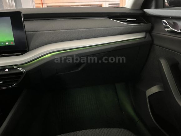 otomobil Skoda Octavia 1.5 TSI e-Tec Premium DSG