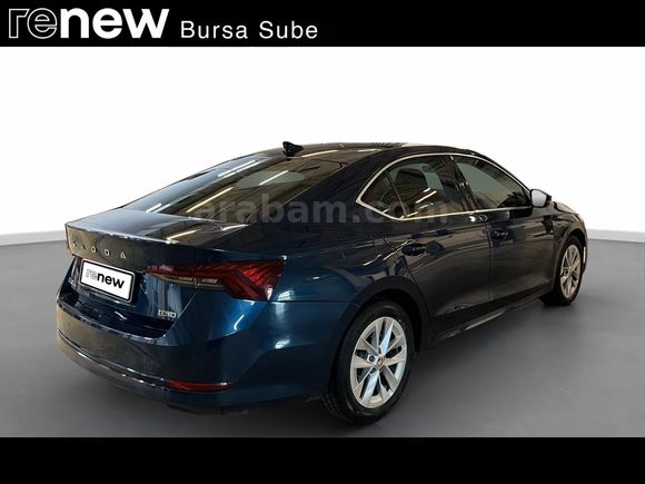 otomobil Skoda Octavia 1.5 TSI e-Tec Premium DSG