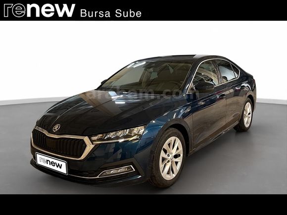 otomobil Skoda Octavia 1.5 TSI e-Tec Premium DSG