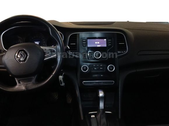 otomobil Renault Megane 1.5 BluedCi Joy EDC (E)