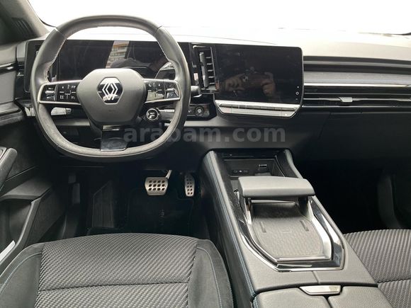 otomobil Renault Austral 1.3 Mild Hybrid Techno Esprit Alpine