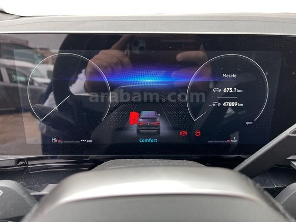 otomobil Renault Austral 1.3 Mild Hybrid Techno Esprit Alpine