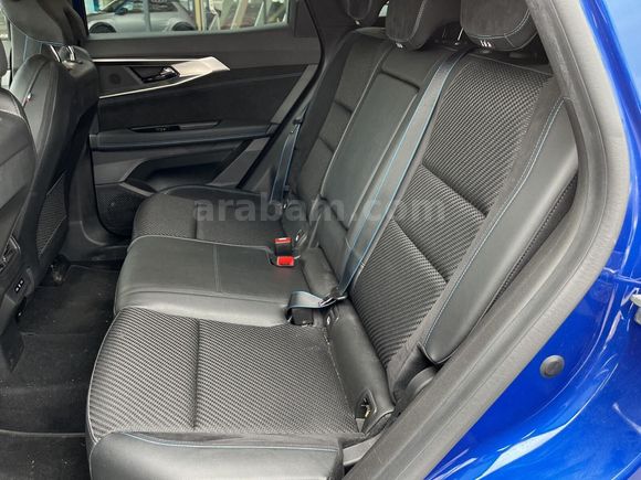 otomobil Renault Austral 1.3 Mild Hybrid Techno Esprit Alpine