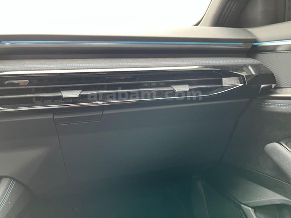 otomobil Renault Austral 1.3 Mild Hybrid Techno Esprit Alpine