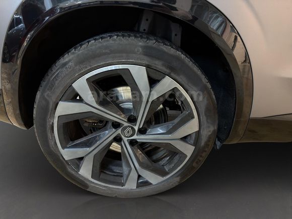otomobil Renault Austral 1.2 E-Tech Hybrid Esprit Alpine